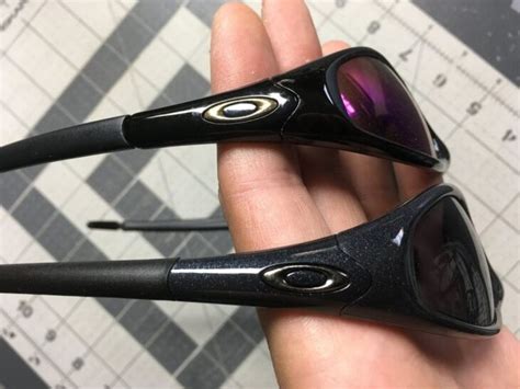 real vs fake oakleys